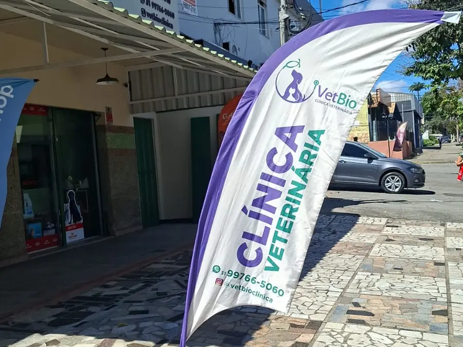 Windbanner Onda Flag instalado em cliente, foto 6